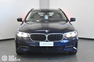 BMW 518d 48V Touring Business